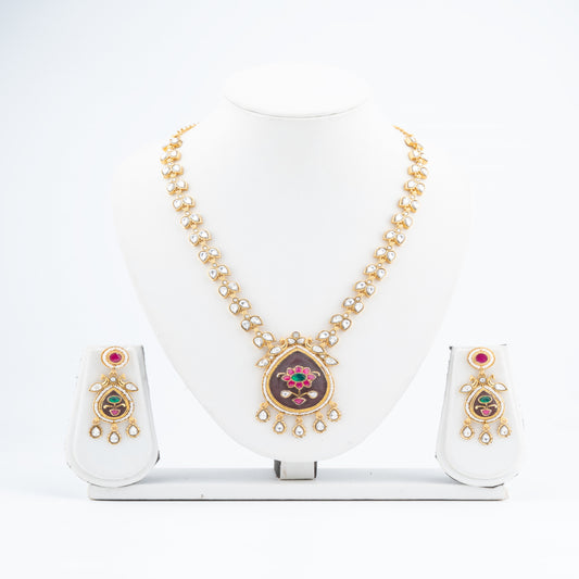 Indo western style Kundan Lac Pendant necklace set