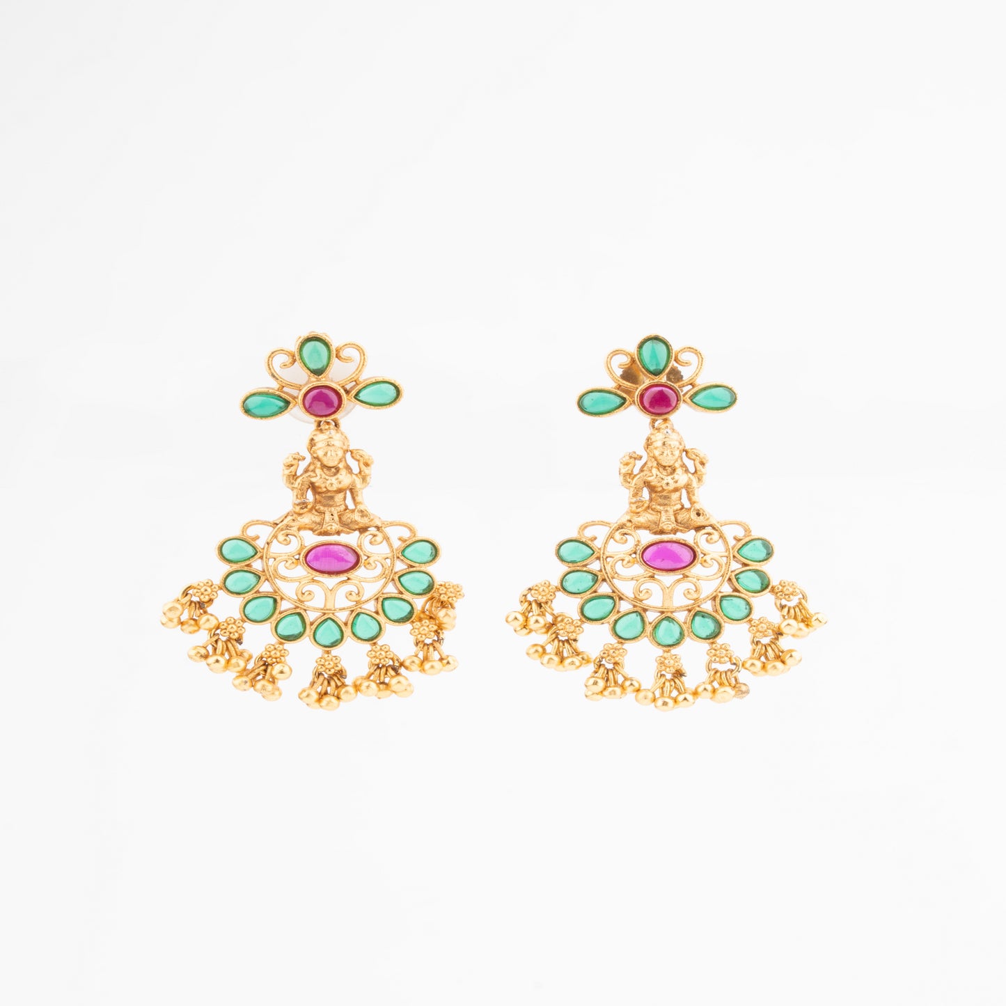 Regal Lakshmi Temple Jewelry Set in Antique Gold with Floral Kundan Detailing