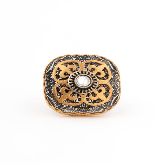 Antique-Inspired Dual-Toned Floral Ring with Mirror Center