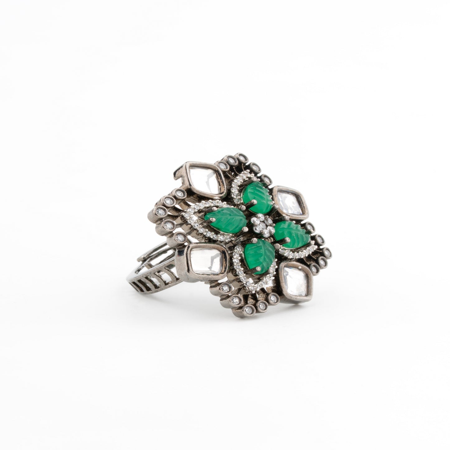 Floral-inspired design with carved green leaf-shaped stones at the center, Kundan, AD