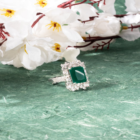 Royal Allure: Emerald Green Ring with Baguette-Cut American Diamonds