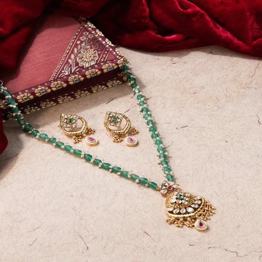 Regal Rajwadi Heritage Pendant Set with Sea Green Onyx beads & Kundan Elegance