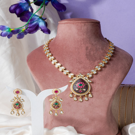Indo western style Kundan Lac Pendant necklace set